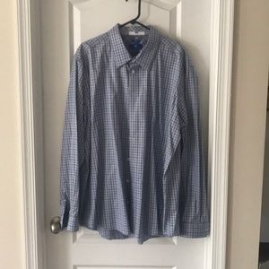 Men’s dress shirt